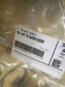 BOCZEK MATA DYWAN WYKŁADZINA BAGAŻNIKA PRAWY PRAWA BMW X5 G05 NOWY OEM