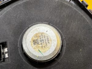 GŁOŚNIK CENTRALNY NISKOTONOWY CENTRALNY SUBWOOFER TUBA BMW X5 F15 X6 F16