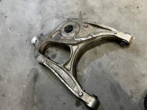 WAHACZ TYŁ TYLNY PRAWY MERCEDES GL X166