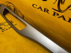 LISTWA DEKOR OSŁONA PANEL DESKI KONSOLI AUDI A4 B9 8W EU