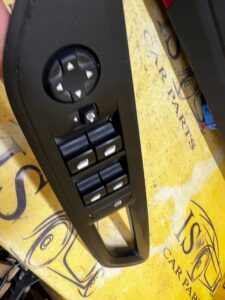 PANEL STEROWANIE PRZEŁĄCZNIK SZYB PEUGEOT 3008 II 5008 II
