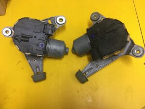 MECHANIZM WYCIERACZEK RENAULT SCENIC IV 288157018R