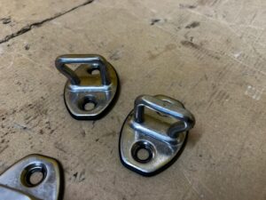 4 X RYGIEL ZAMKA DRZWI PORSCHE MACAN 95B VW AUDI SEAT SKODA