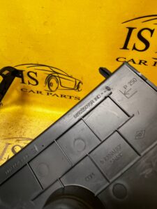 OSŁONA BOCZEK KONSOLI PRAWA DACIA SANDERO III 2023R