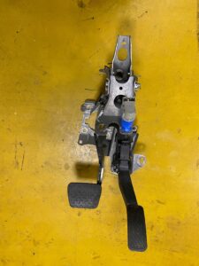 PEDAŁY GAZ HAMULEC AUTOMAT FORD FIESTA MK8 EUROPA