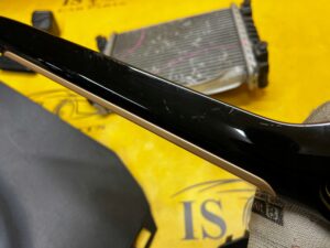 KRATKA NAWIEWU PRZÓD PRAWY PRAWA FORD PUMA MK2 FIESTA MK8