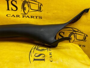 POSZYCIE OSŁONA OBUDOWA SŁUPKA PRZÓD A LEWY CHEVROLET CORVETTE C5 97-04