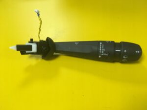 MANETKI KIERUNKOWSKAZ WYCIERACZKI C4 PICASSO II