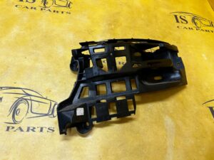 ŚLIZG MOCOWANIE WSPORNIK ZDERZAKA TYŁ PRAWY PORSCHE MACAN 95B