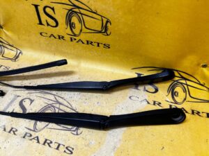 KOMPLET RAMIONA RAMIĘ WYCIERACZEK WYCIERACZKI PRZÓD FORD ESCAPE MK4