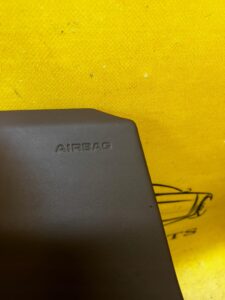 OSŁONA ZAŚLEPKA DESKI KONSOLI POD KIEROWNICĘ AUDI A8 D4