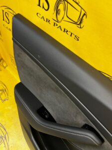 BOCZEK DRZWI LEWY TYŁ PRZEŁĄCZNIK GŁOŚNIK TESLA MODEL 3