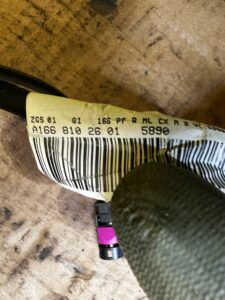 LUSTERKO ZEWNĘTRZNE PRAWE 18 8+10 PIN KAMERA ASYSTENT MERCEDES GLS X166 890