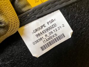 KPL DYWANIKI WYCIERACZKI WELUROWE ORYGINALNE ROAD TRIP PEUGEOT 2008 II EU