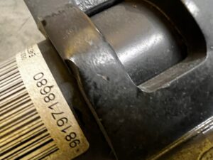 NOGA ZWROTNICA AMORTYZATOR PRZÓD PRAWY PEUGEOT 3008 II 5008 II 1.2 THP