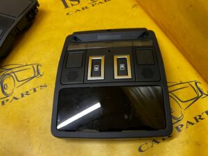 LAMPKA OŚWIETLENIE PODSUFITKI SZYBERDACH LAND ROVER DISCOVERY 5 V L462