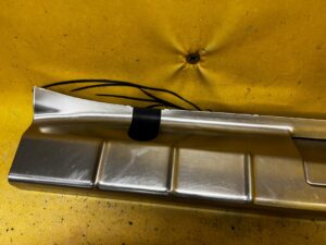 LISTWA OSŁONA BAGAŻNIKA PASA TYŁ TYLNEGO PORSCHE PANAMERA 970 I LIFT