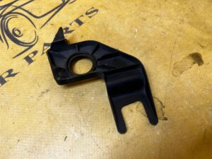 UCHWYT CZUJNIKA ABS TYŁ LEWY MERCEDES GLS X166