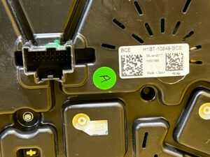 WYŚWIETLACZ ZEGARY PRĘDKOŚCIOMIERZ FORD FIESTA MK8