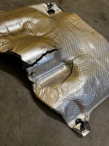 OSŁONA TERMICZNA SILNIKA CITROEN PEUGEOT 1.6 BLUE HDI