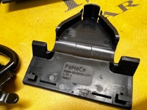 4 X UCHWYT HACZYK MOCOWANIE BAGAŻNIKA FORD BRONCO 21-