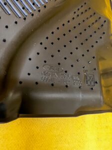 DYWANIKI WYCIERACZKI GUMOWE ORYGINALNE 4 DRZWI FORD BRONCO 21- NOWE OEM