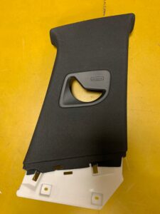 TAPICERKA OSŁONA SŁUPKA B PEUGEOT 508 II 19R PRAWA