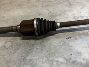 PÓŁOŚ PRZÓD PRZEDNIA PRAWA PRAWY RANGE ROVER VELAR L560 2.0D