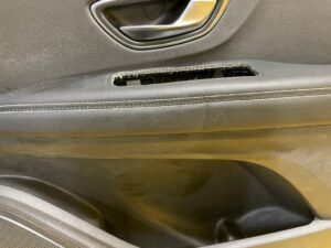 BOCZEK TAPICERKA DRZWI PRAWY PRZÓD RENAULT SCENIC IV KRÓTKI