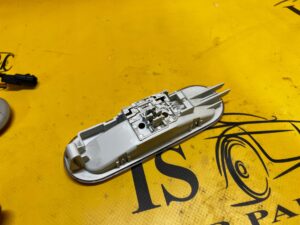 LAMPKA OŚWIETLENIE PODSUFITKI WNĘTRZA DACIA LODGY LIFT 2022R