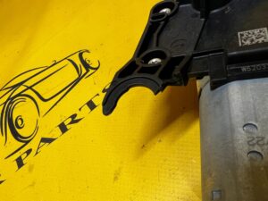 SILNICZEK SILNIK WYCIERACZKI KLAPY BAGAŻNIKA TYŁ DACIA SANDERO III STEPWAY