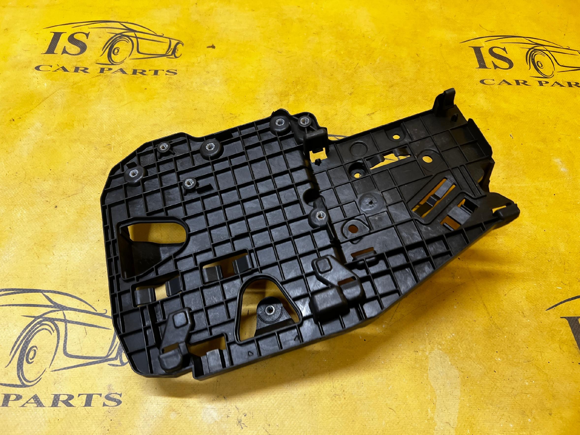 MOCOWANIE WSPORNIK UCHWYT MERCEDES C-KLASA W206