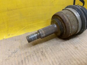 PÓŁOŚ PRZÓD PRZEDNIA PRAWY PRAWA RENAULT MEGANE IV 1.2 TCE