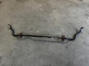 DRĄŻEK STABILIZATORA TYŁ TYLNY RANGE ROVER VELAR L560