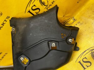 OSŁONA ZAŚLEPKA PLASTIK PODWOZIA PRAWA BMW 5 G30