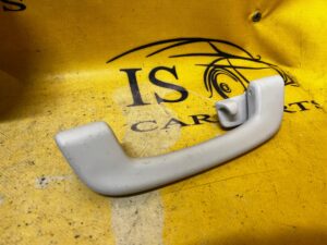 UCHWYT UCHO PODSUFITKI TYLNY BMW 5 G30