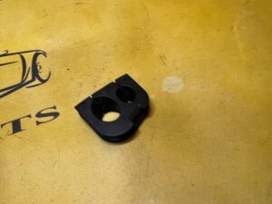 WSPORNIK MOCOWANIE PRZEWODU PALIWA BMW B37 B47 N47 N47N N57 N57N NOWY OEM