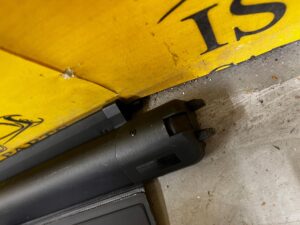 ROLETA POKRYWA BAGAŻNIKA LR L462 DISCOVERY V