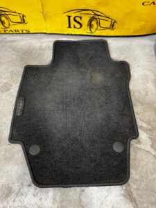 KOMPLET DYWANIKI WYCIERACZKI WELUROWE ORYGINALNE RENAULT CAPTUR I PRZEDLIFT