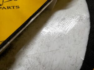 LEWA OSŁONA TAPICERKA POSZYCIE SŁUPKA BMW F21 F22