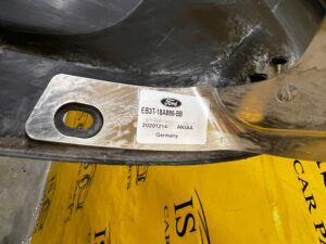 NADKOLE PRZÓD PRZEDNIE PRAWY PRAWE ANTENA FORD RANGER MK5 V WILDTRAK