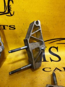 UCHWYT STELAŻU KONSOLI PORSCHE 911 991 LIFT 3.0