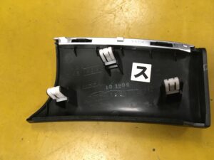 LISTWA OSŁONA DEKOR DESKI KIEROWCY INFINITI Q70 M