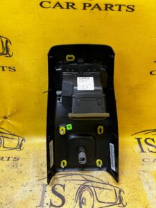 OSŁONA TYŁ TUNELU ŚRODKOWEGO WEJŚCIE USB KRATKI NAWIEWU FORD ESCAPE MK4