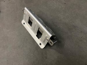 MOCOWANIE UCHWYT WYDECHU PORSCHE PANAMERA 970 I LIFT 3.0 S E-HYBRID