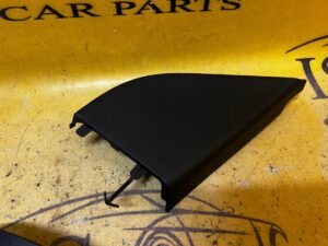 OSŁONA ZAŚLEPKA TRÓJKĄT LUSTERKA PRAWY DACIA SANDERO III 2021R