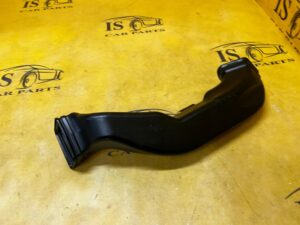 KANAŁ TUNEL NAWIEWU POWIETRZA DESKI KONSOLI PRZÓD PRAWY PORSCHE MACAN 95B