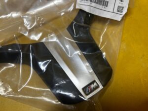 DEKOR OSŁONA KIEROWNICY SPORT M-PAKIET BMW 1 F40 3 G20 Z4 G29 NOWY OEM