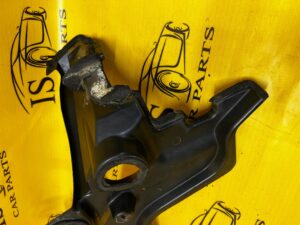 OBUDOWA OSŁONA ŚCIANY GRODZIOWEJ JAGUAR XJ X351