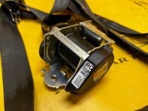 WYSTRZELONY PAS BEZPIECZEŃSTWA PRZÓD LEWY DACIA JOGGER SANDERO III EU